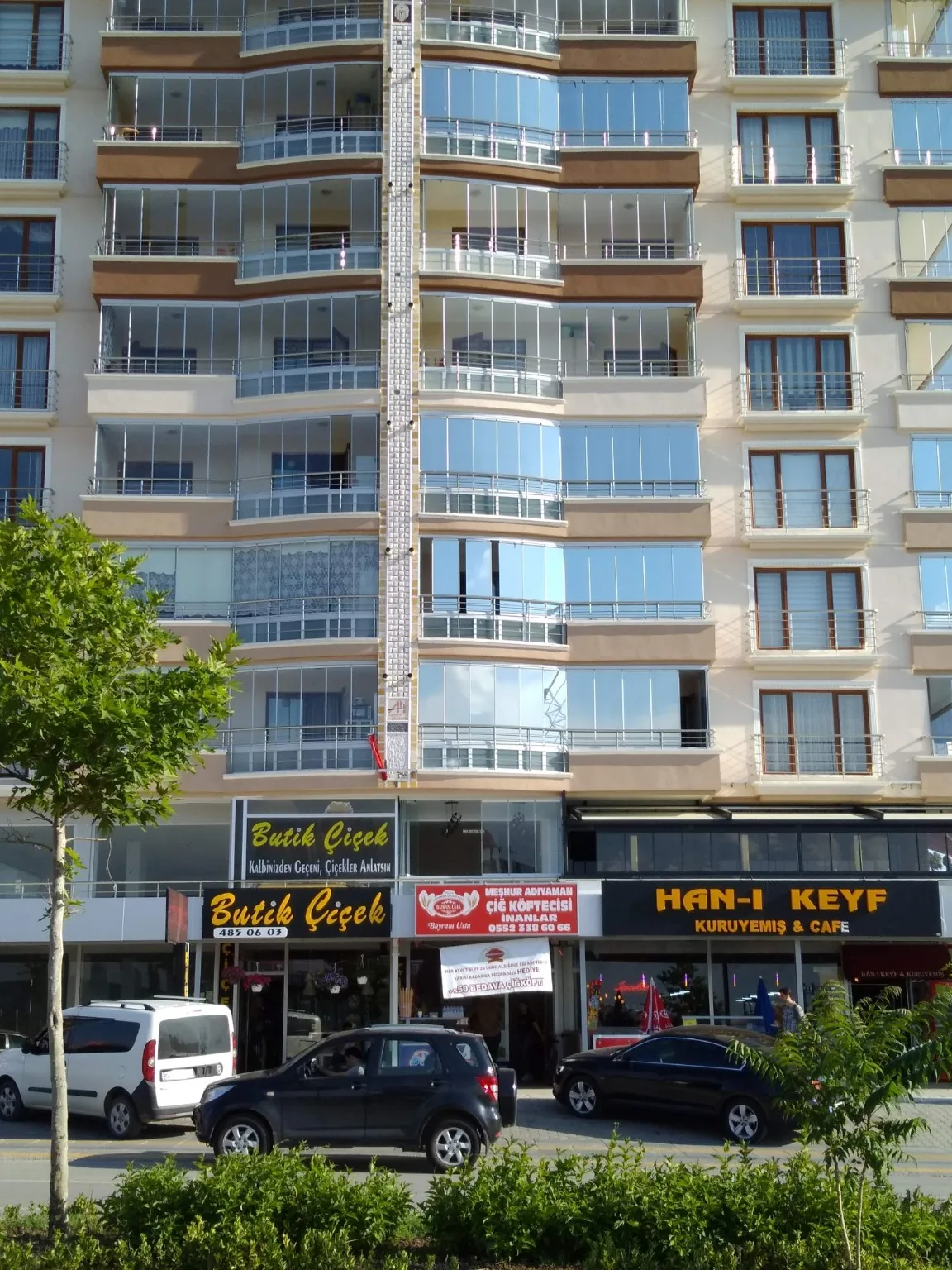 Balgat cam balkon aynalı cam filmi uygulaması