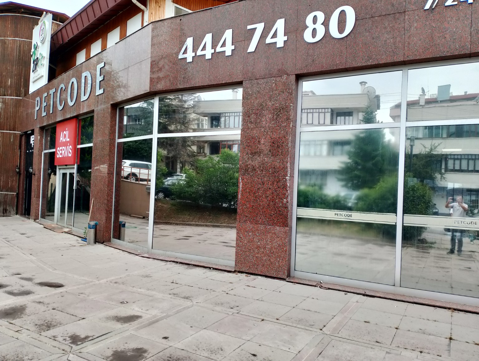 Petcode Ankara cam filmi uygulaması