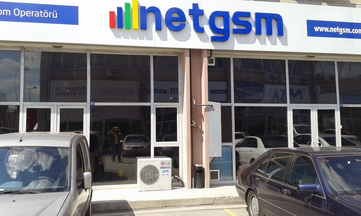 Net GSM Yenimahalle siyah cam filmi uygulaması